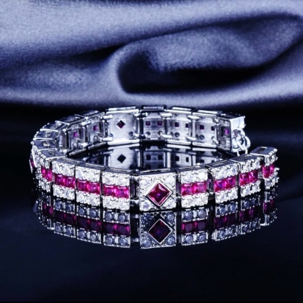 Swarovski Pink and Clear Crystal Bracelet in Silver Tone - Picture 11 of 12